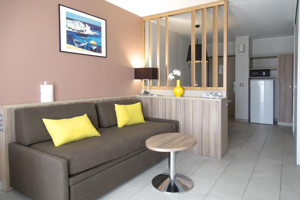 Residence De Tourisme Ajaccio Amiraute Eksteriør billede