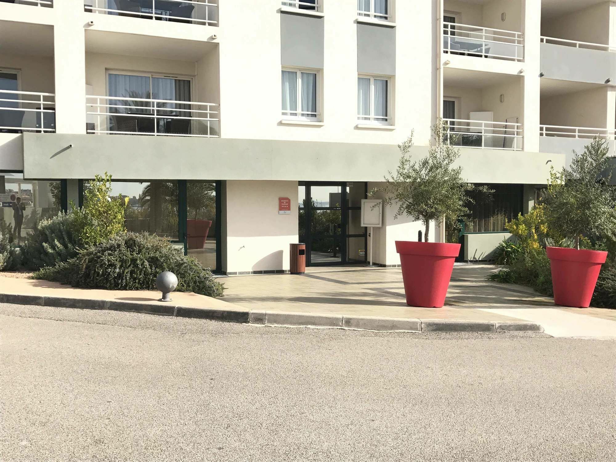 Residence De Tourisme Ajaccio Amiraute Eksteriør billede